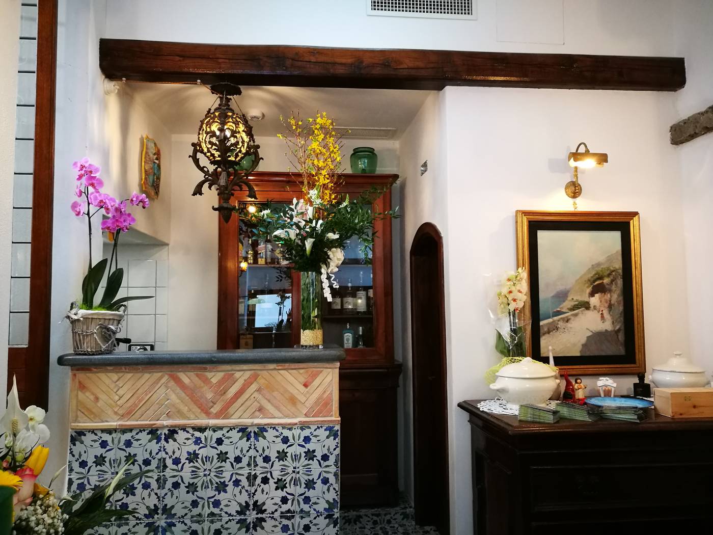 Badia-Santa-Maria-De-Olearia-Lobby-20