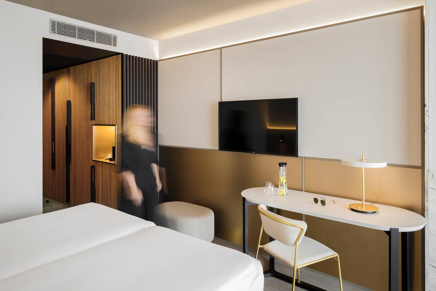 Azoris-Royal-Garden-Leisure---Conference-Hotel-Room-33