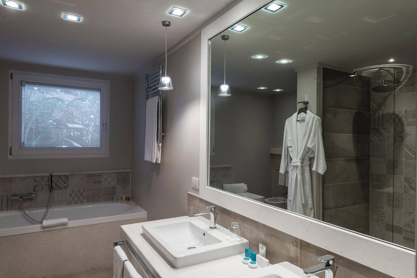 Forte-Village-Resort-Le-Palme-Room-16