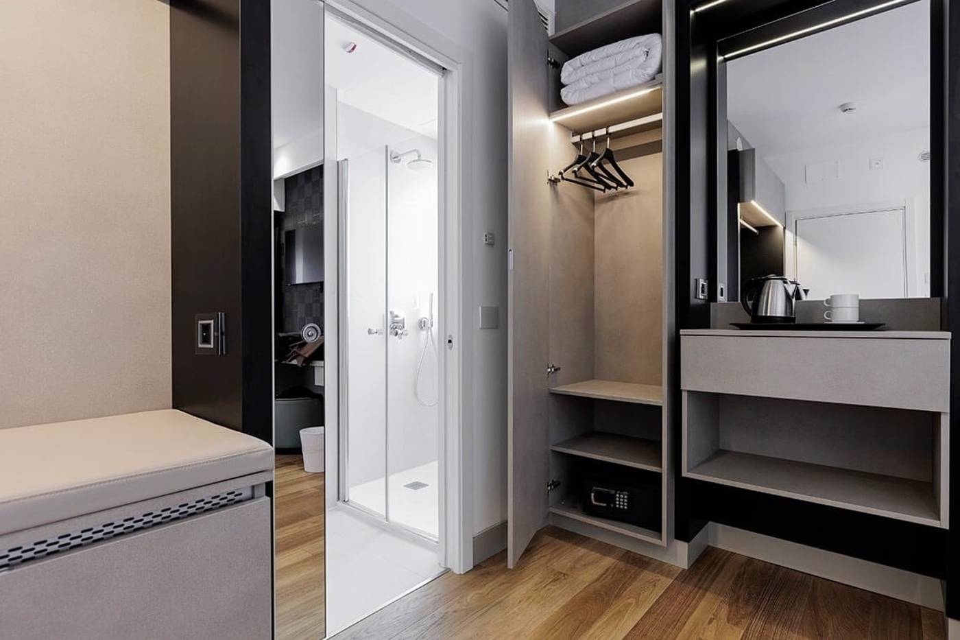 MH-Florence-Hotel---Spa-Room-13