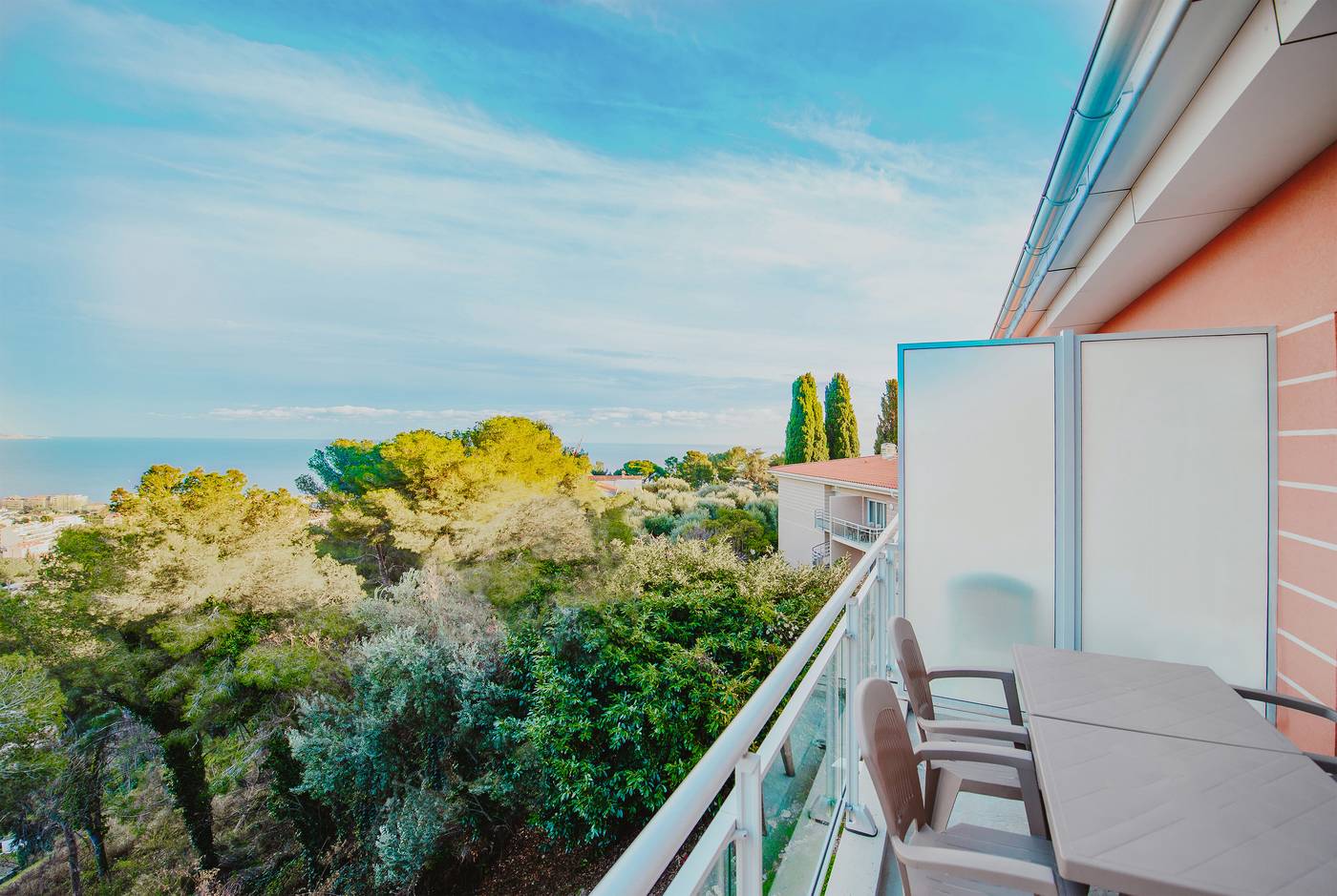 Residence Azureva Roquebrune Cap Martin-France-Roquebrune-Cap-Martin-Room-10