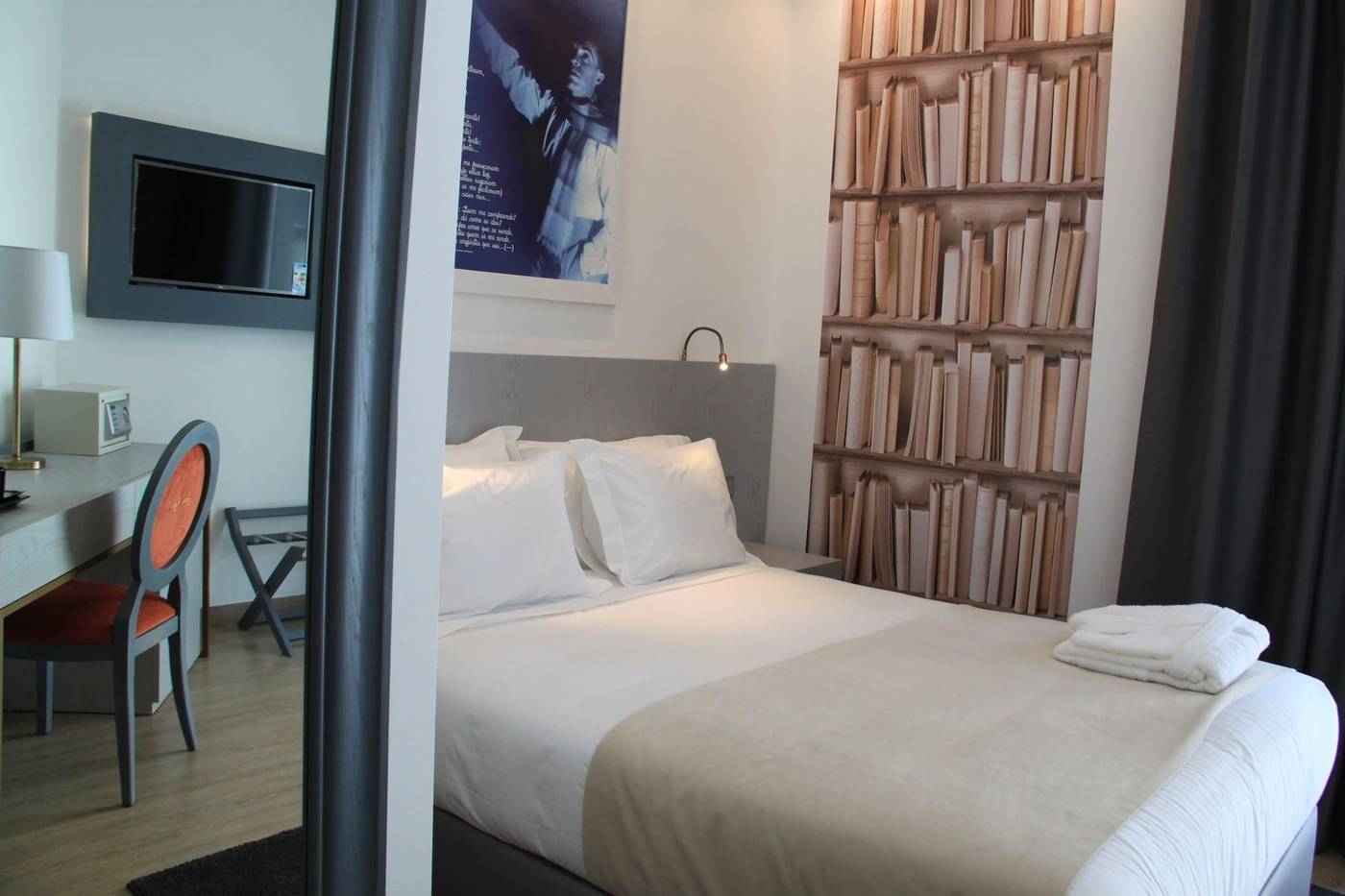 Hotel-Jose-Regio-Room-8