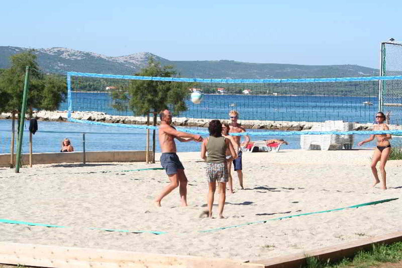 Villa-Donat-Sports-and-Entertainment-20