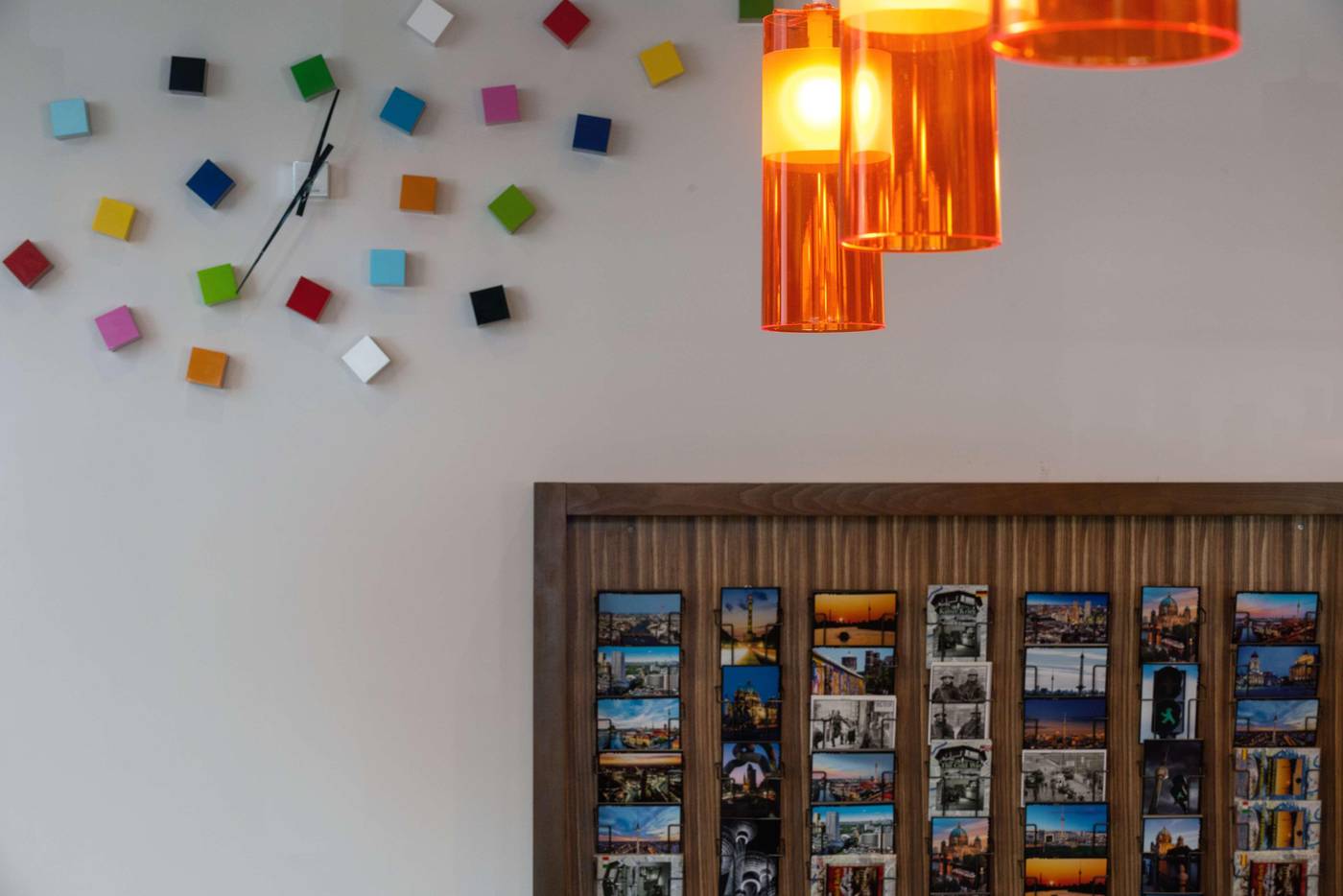 Sorat-Hotel-Berlin-Lobby-14