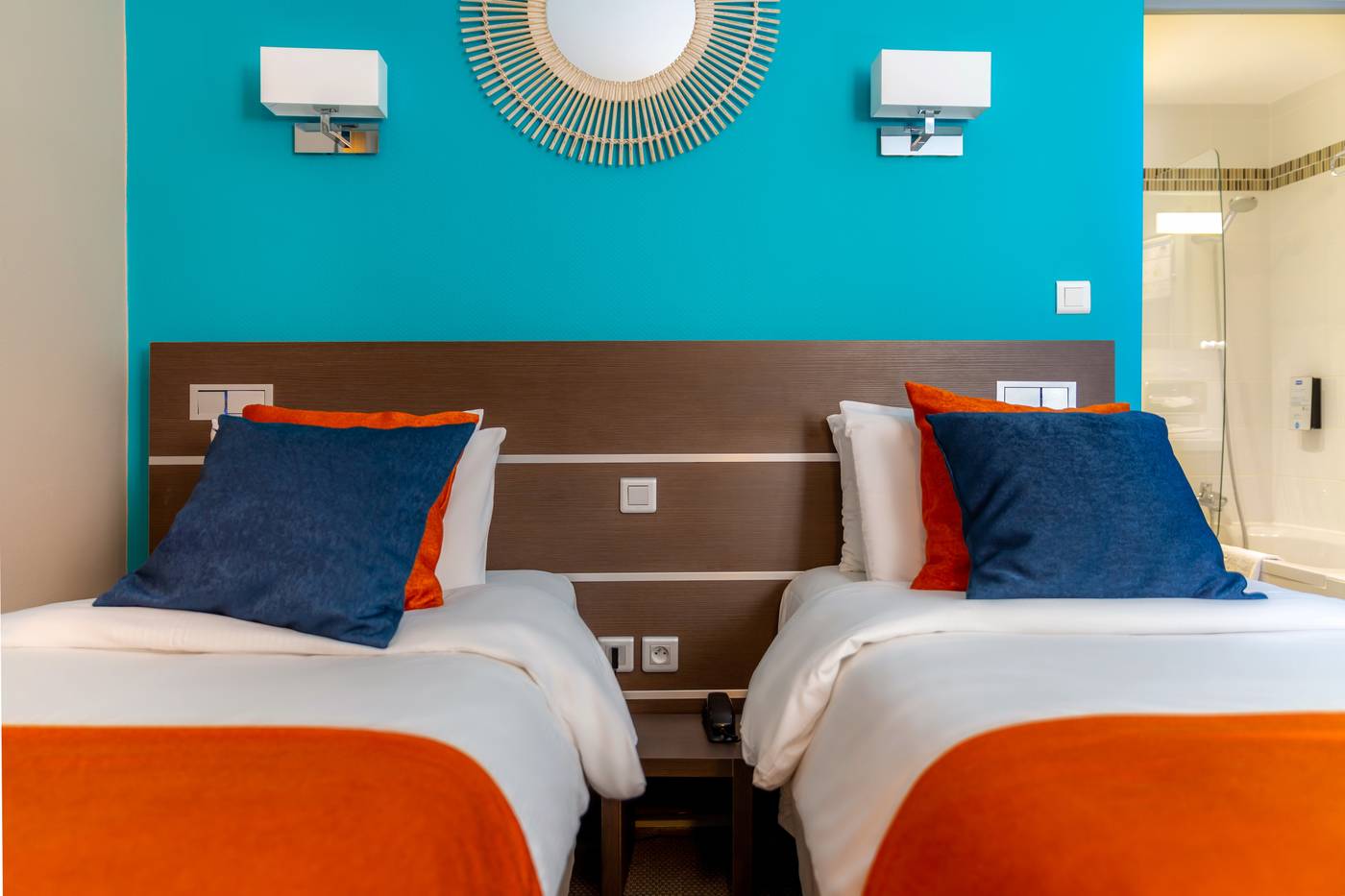 Kyriad Avignon - Palais des Papes-France-AVIGNON-General view-4