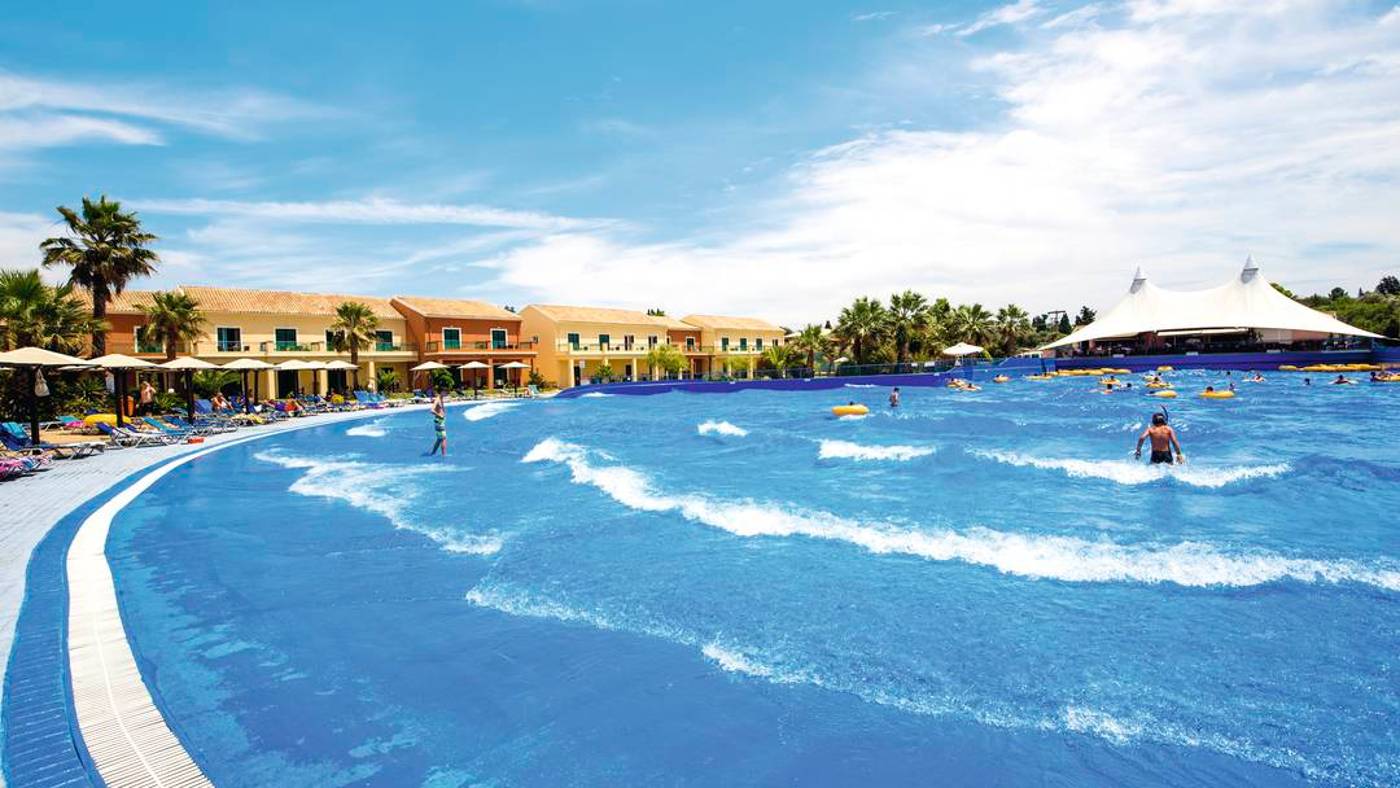 Aqualand-Resort-Pool-6