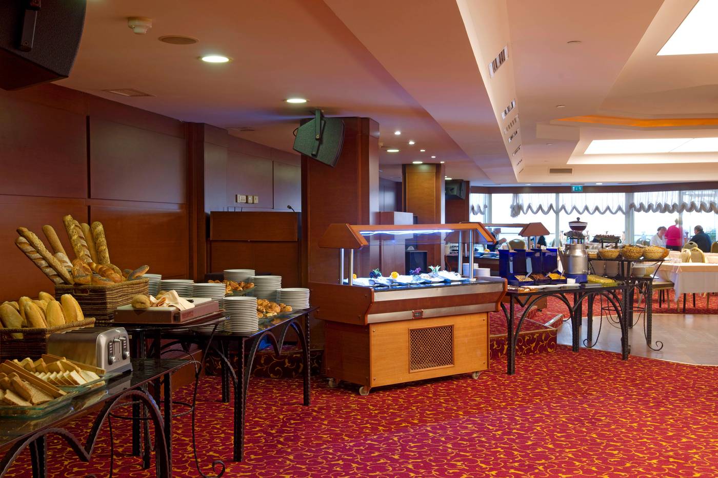 Radisson-Hotel-President-Old-Town-Istanbul-Restaurant-53