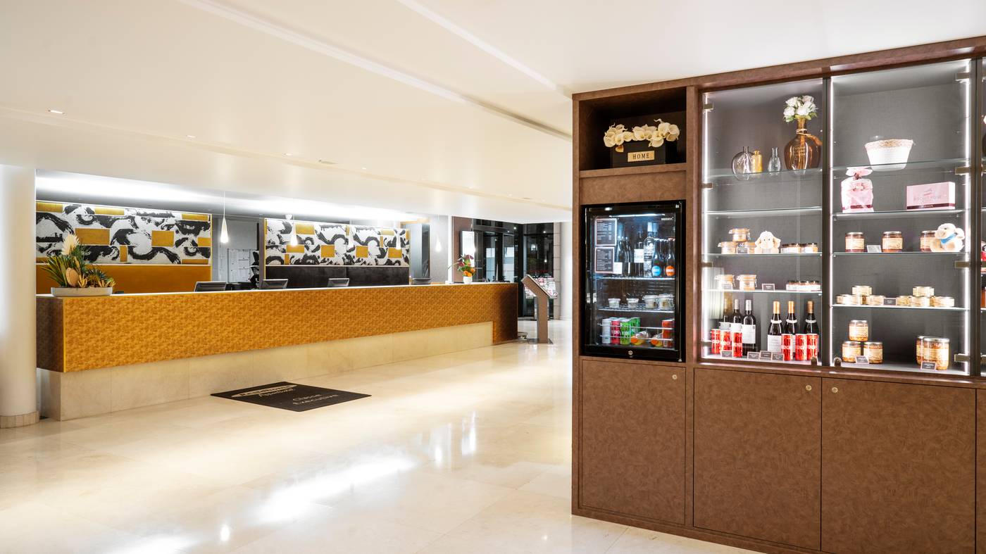 Residhome-Val-d-Europe-Lobby-4