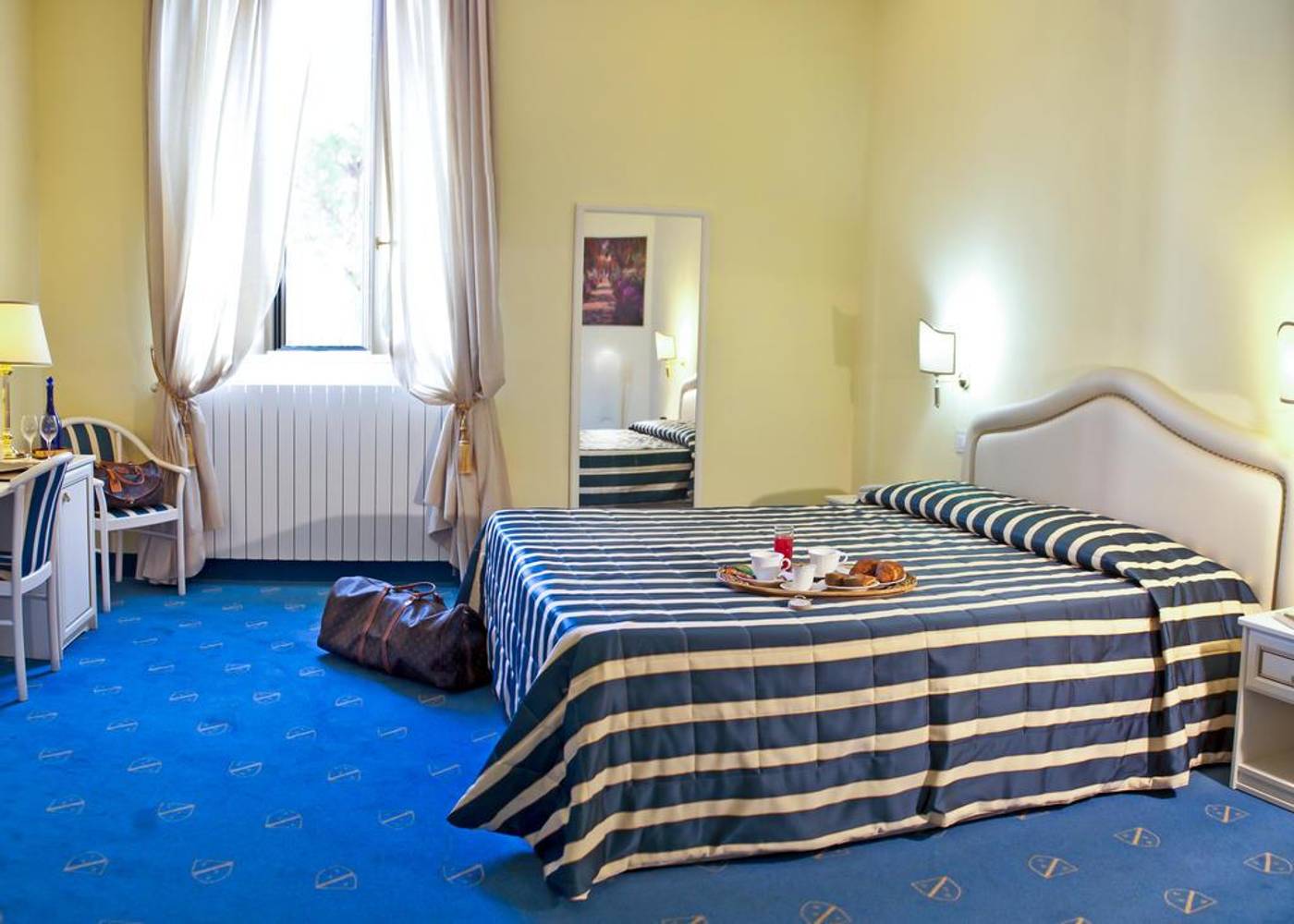 Hotel-Navy-General-view-4