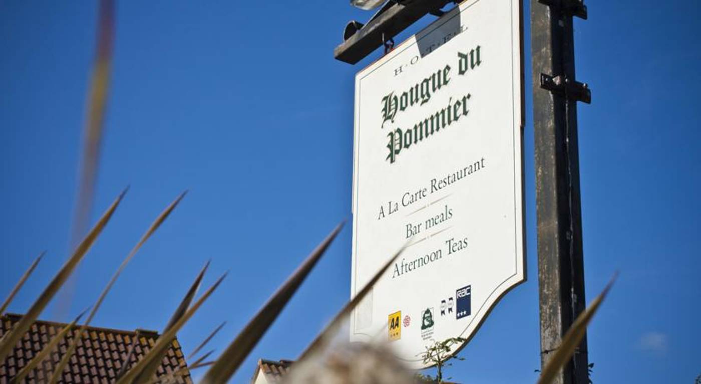 Le Pommier Hotel & Restaurant-United Kingdom-CASTEL-General view-6