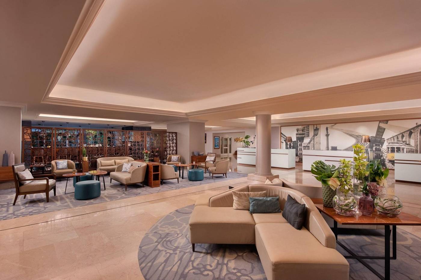 Marriott-Hotel-Lisbon-Lobby-4