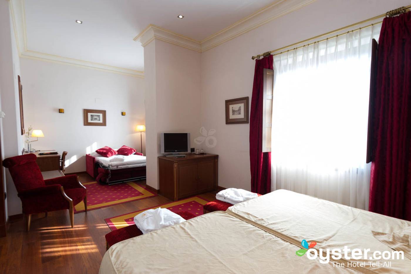 Hotel Palacio De La Magdalena-Spain-SOTO DEL BARCO-Room-9