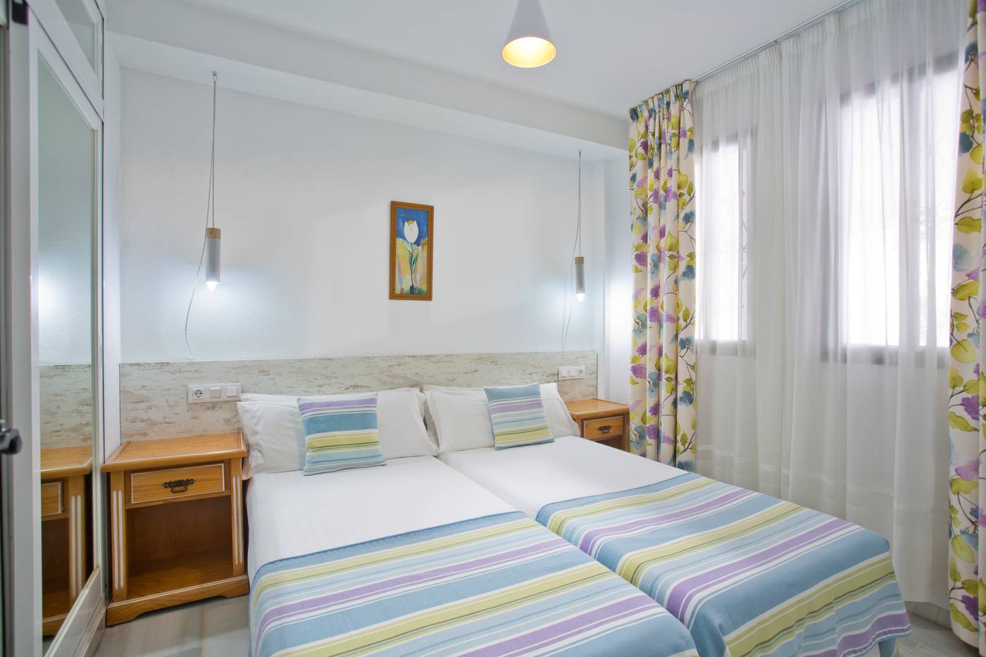 Pueblo-Evita-Club-Room-20