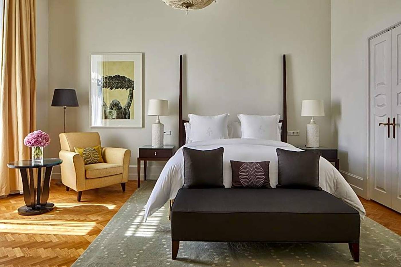 Four-Seasons-Hotel-Budapest-Room-22