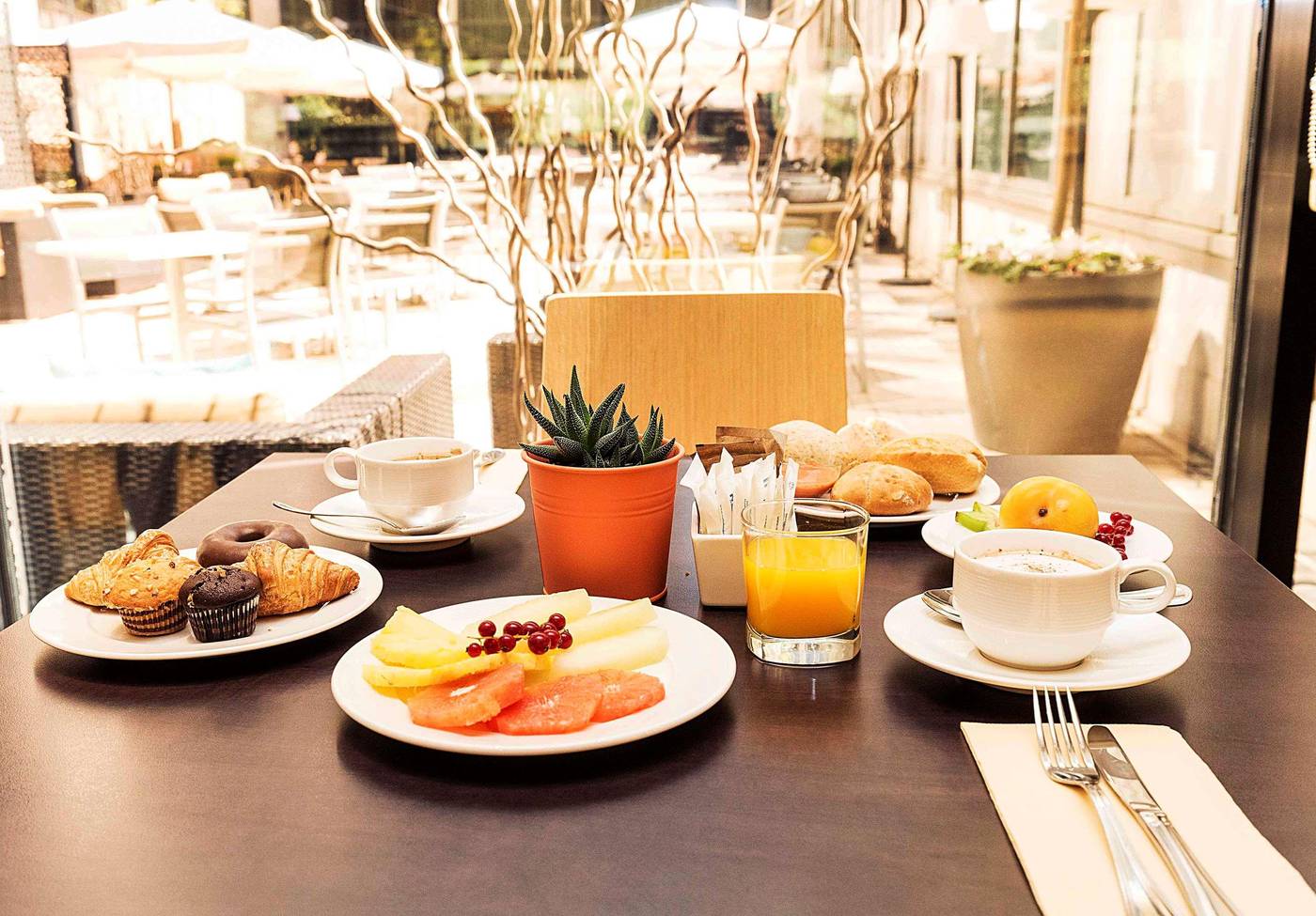 Melia-Avenida-America-Restaurant-83