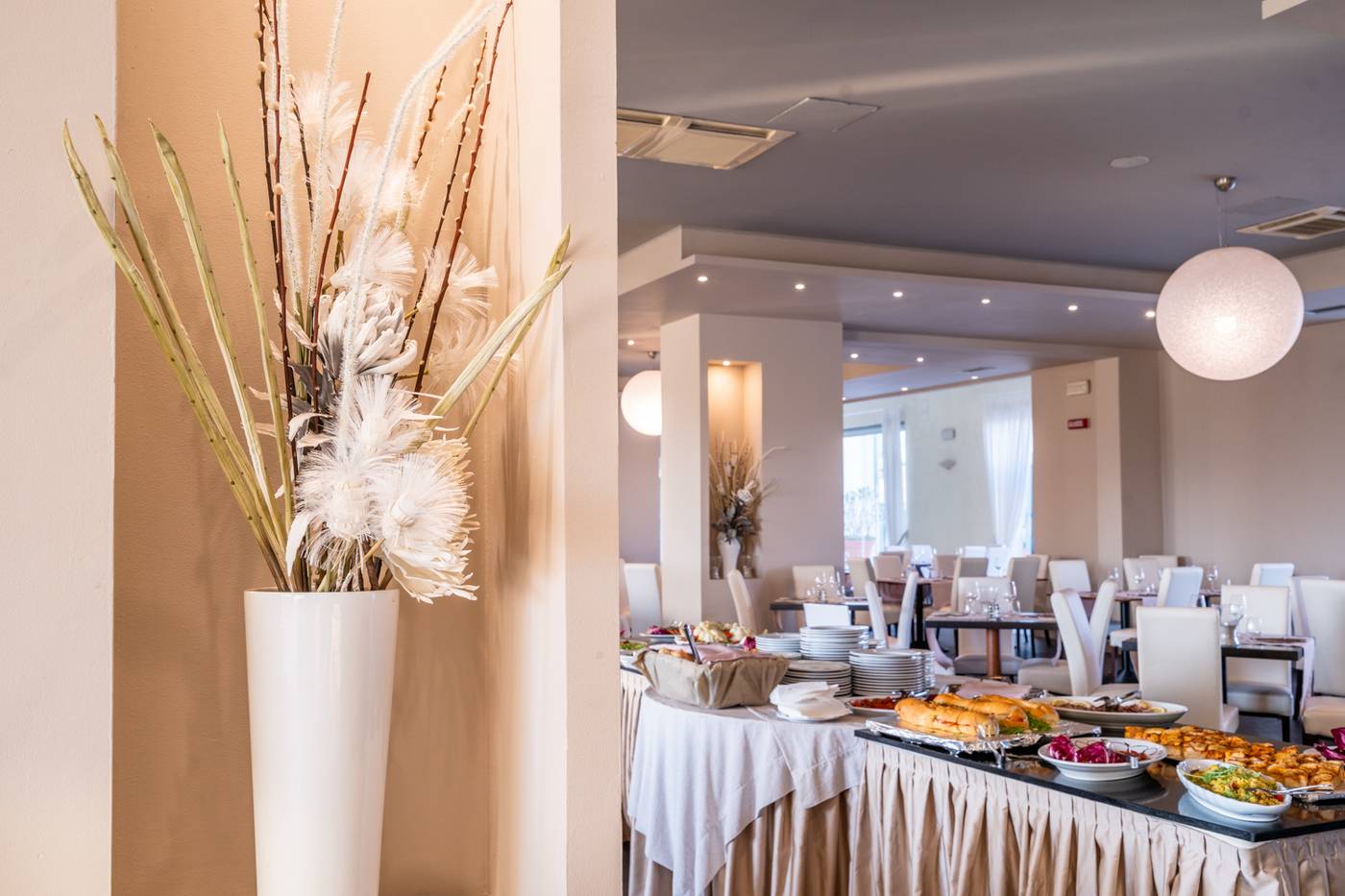 Capo-Peloro-Hotel---Only-Adults-12--Restaurant-47