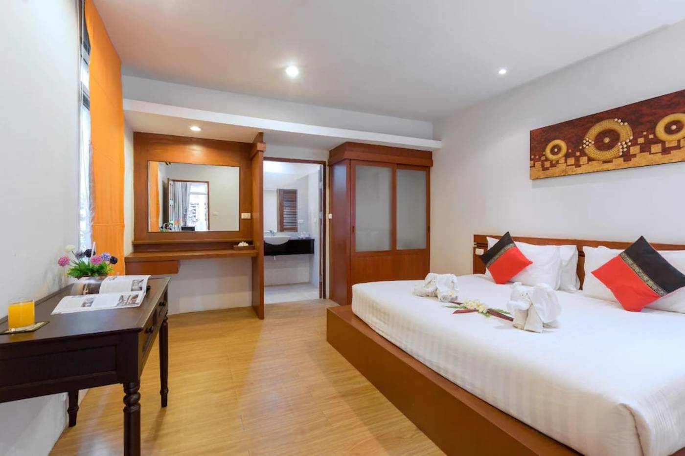 Phuket-Sea-Resort-SHA-by-ZUZU-Room-27