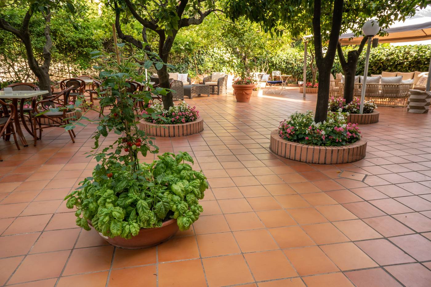 Hotel-Regina-Sorrento-Pool-8