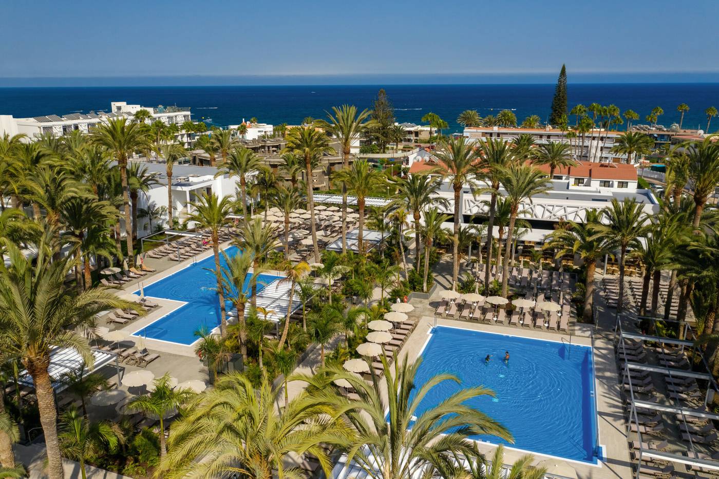 Riu-Palmeras-Pool-6