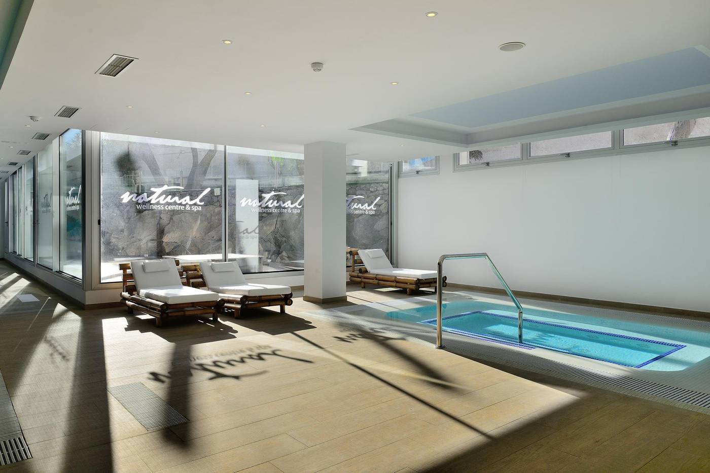 Alexandre-Hotel-Troya-Sports-and-Entertainment-69