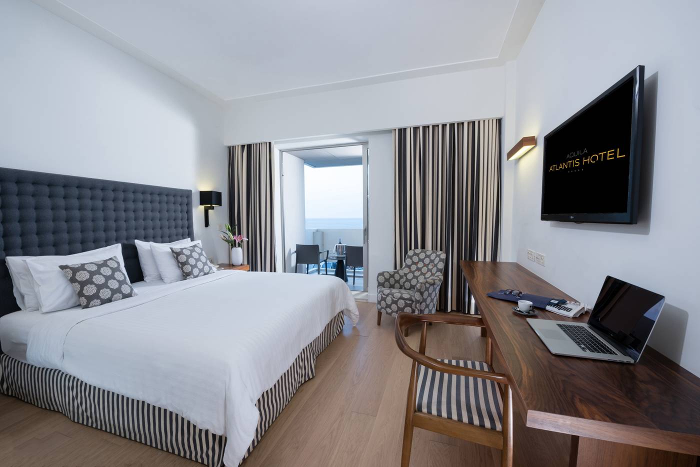 Aquila-Atlantis-Hotel-Room-6