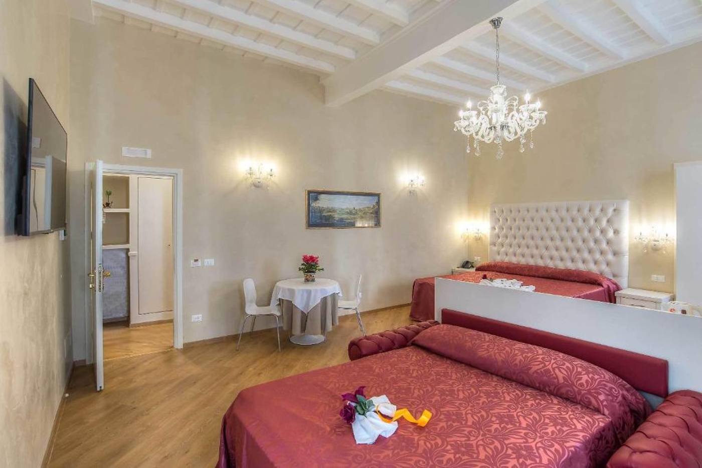 Trevi-Rome-Suite-Room-20