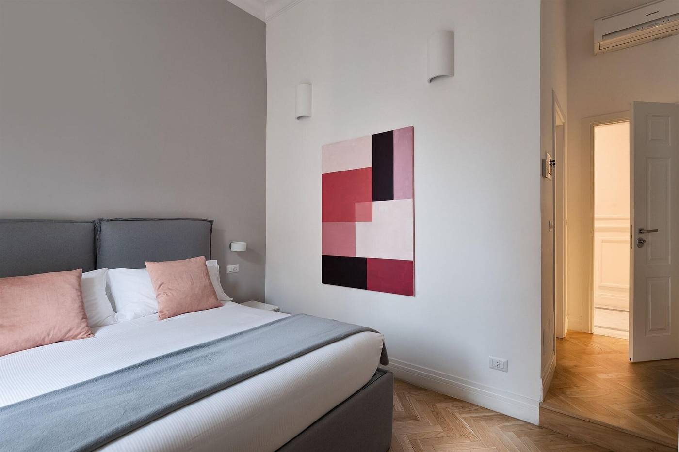 Da-Me-Suites-Room-15