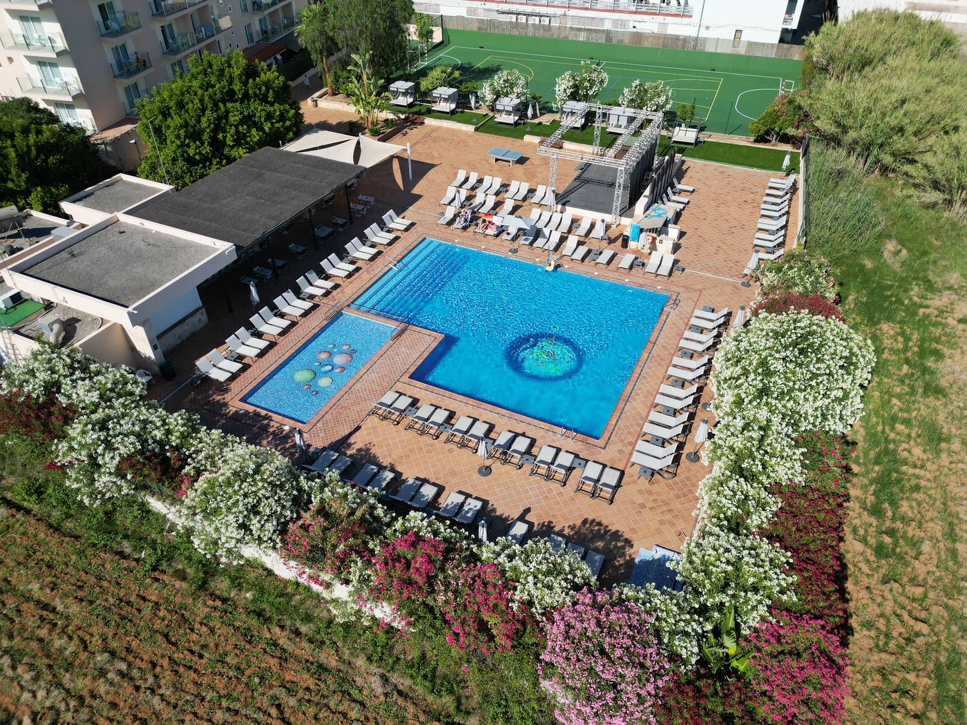 Invisa-Hotel-Es-Pla---Adults-Only-Pool-5