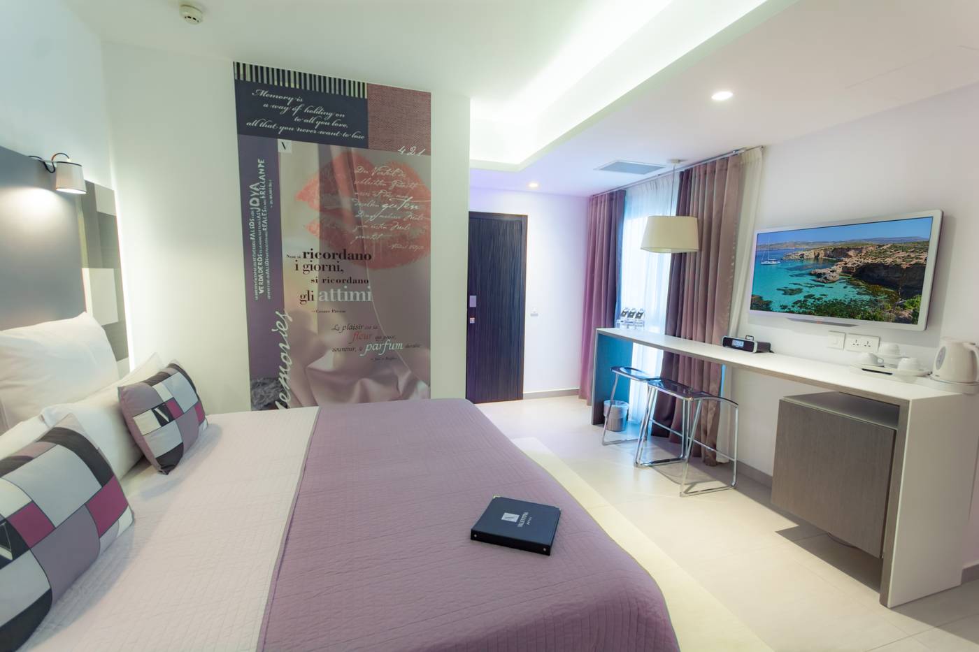 Valentina-Hotel-Room-15