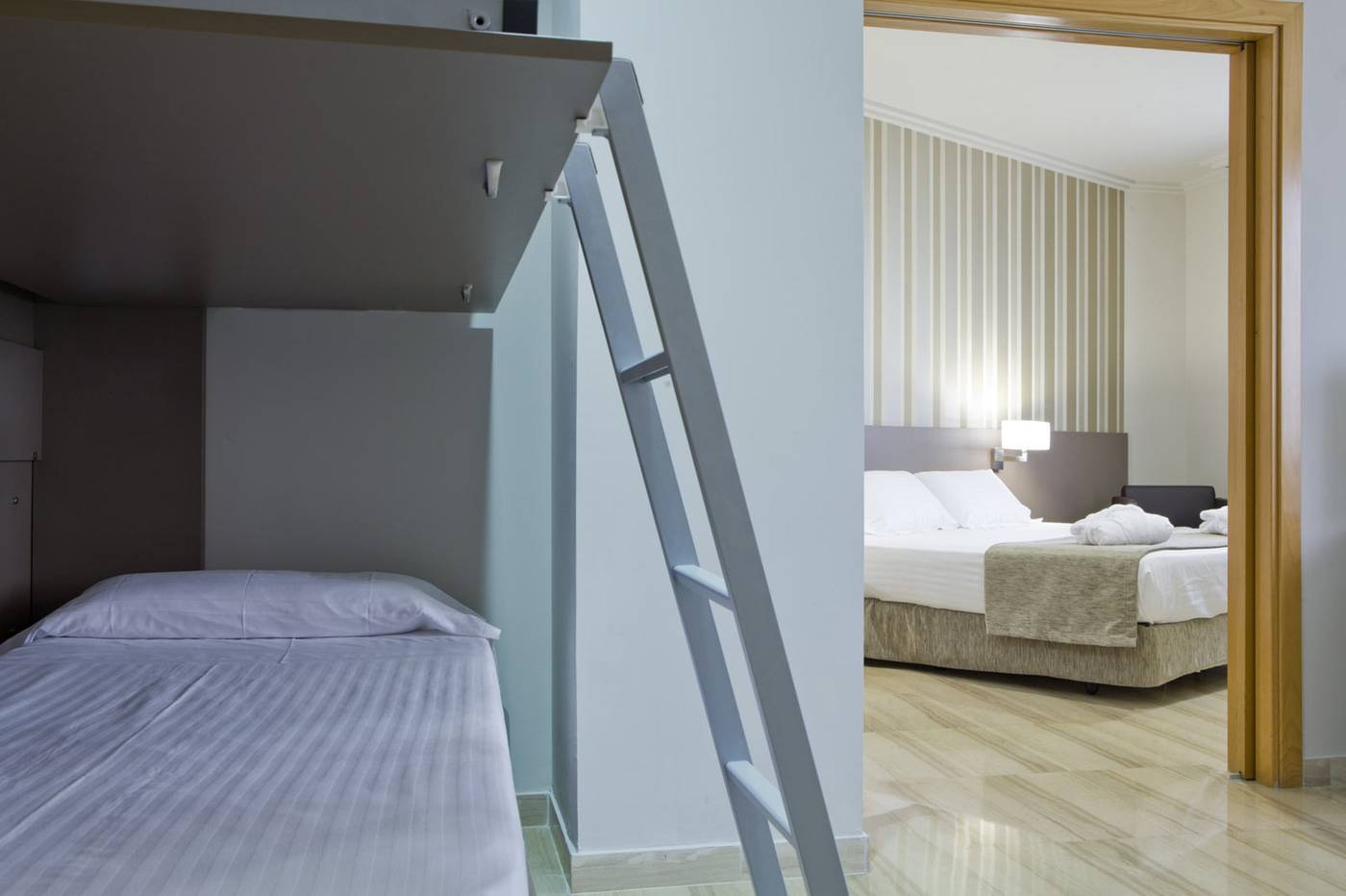 Ciutat-de-Tarragona-Room-25