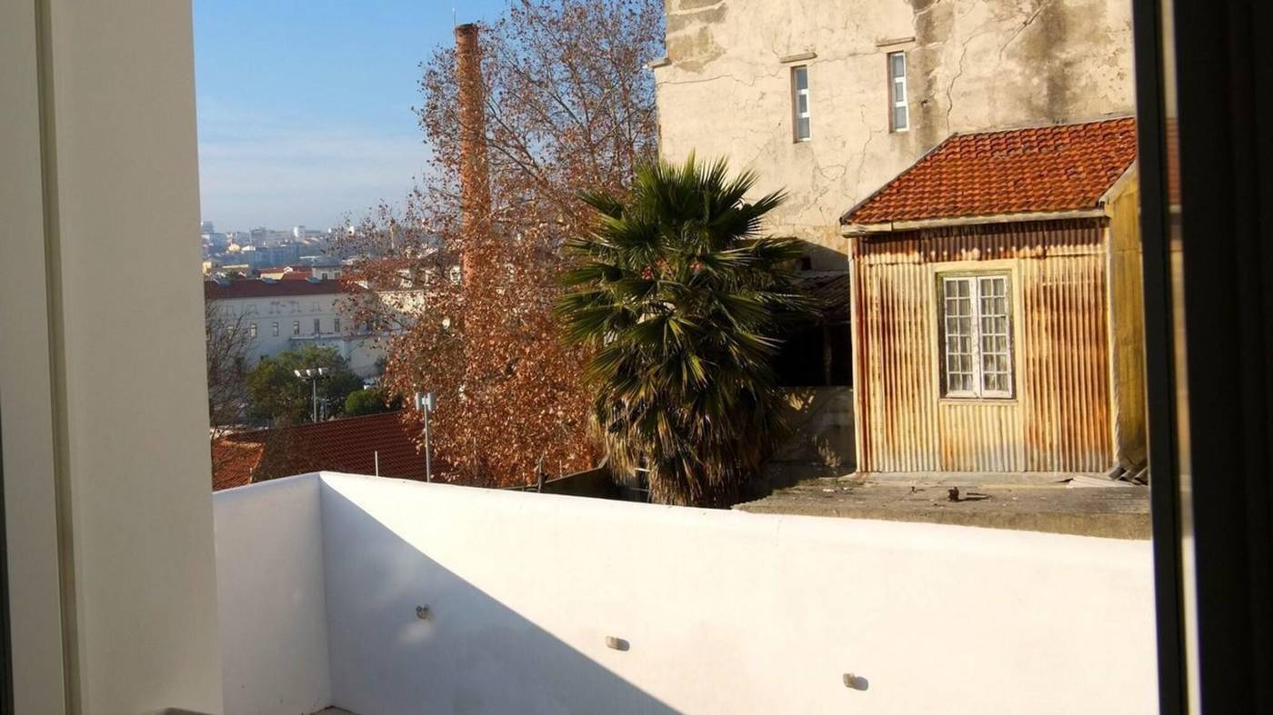 The-Late-Birds-Lisbon---Gay-Urban-Resort-Room-9