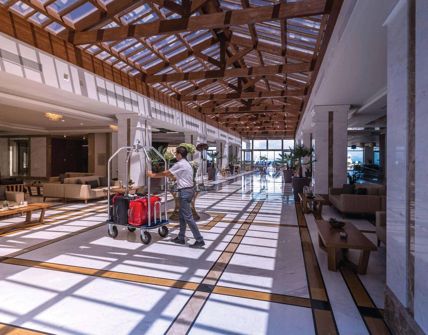 Miraggio-Thermal-Spa-Resort-Lobby-56