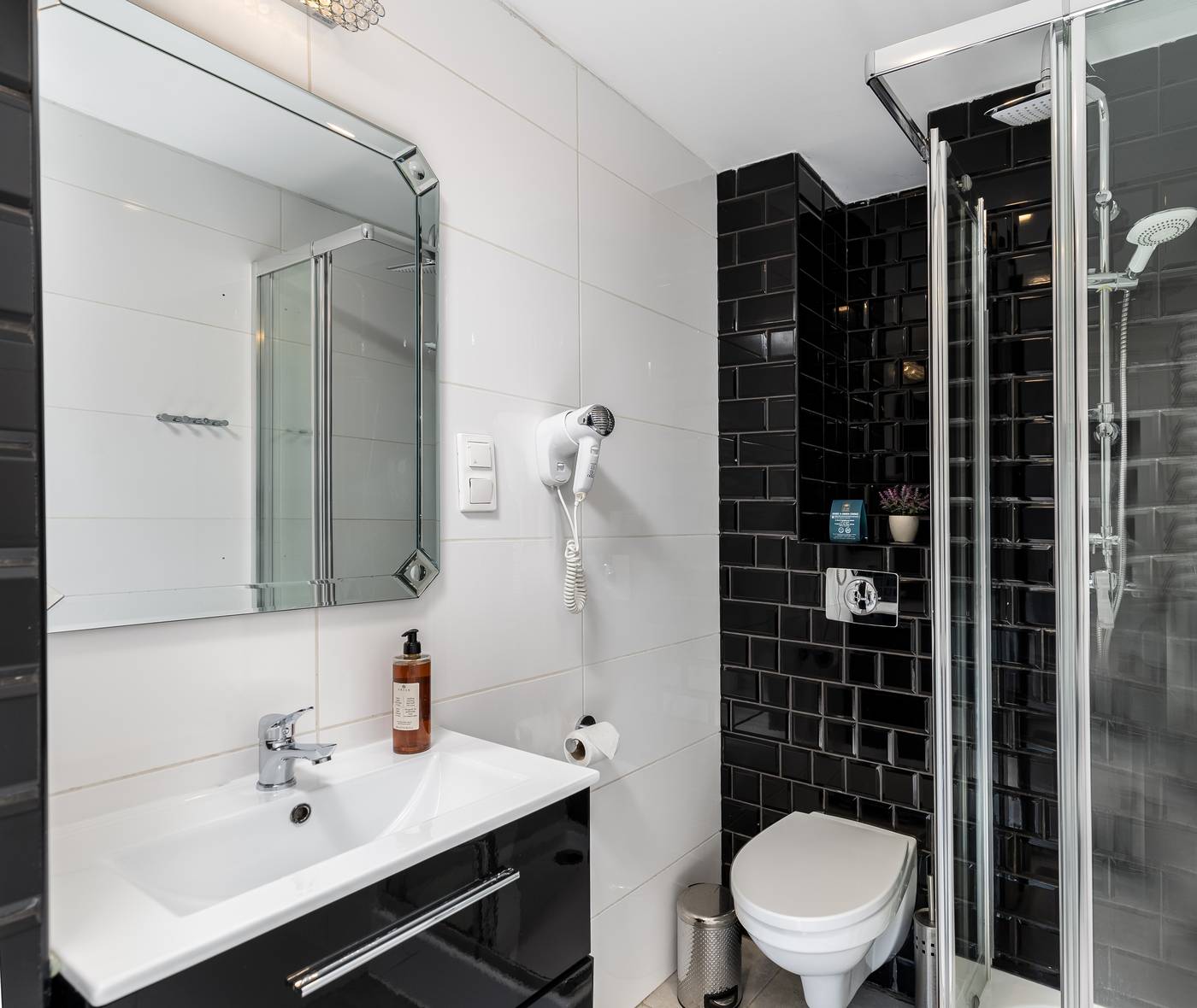 Z14-Boutique-Residence---Krakow-Old-Town-Room-47