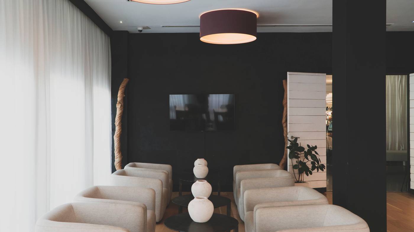 Zenit-Conde-de-Orgaz-Lobby-16