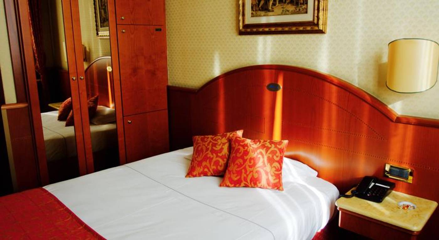 Montebianco---Mokinba-Hotels-Room-12