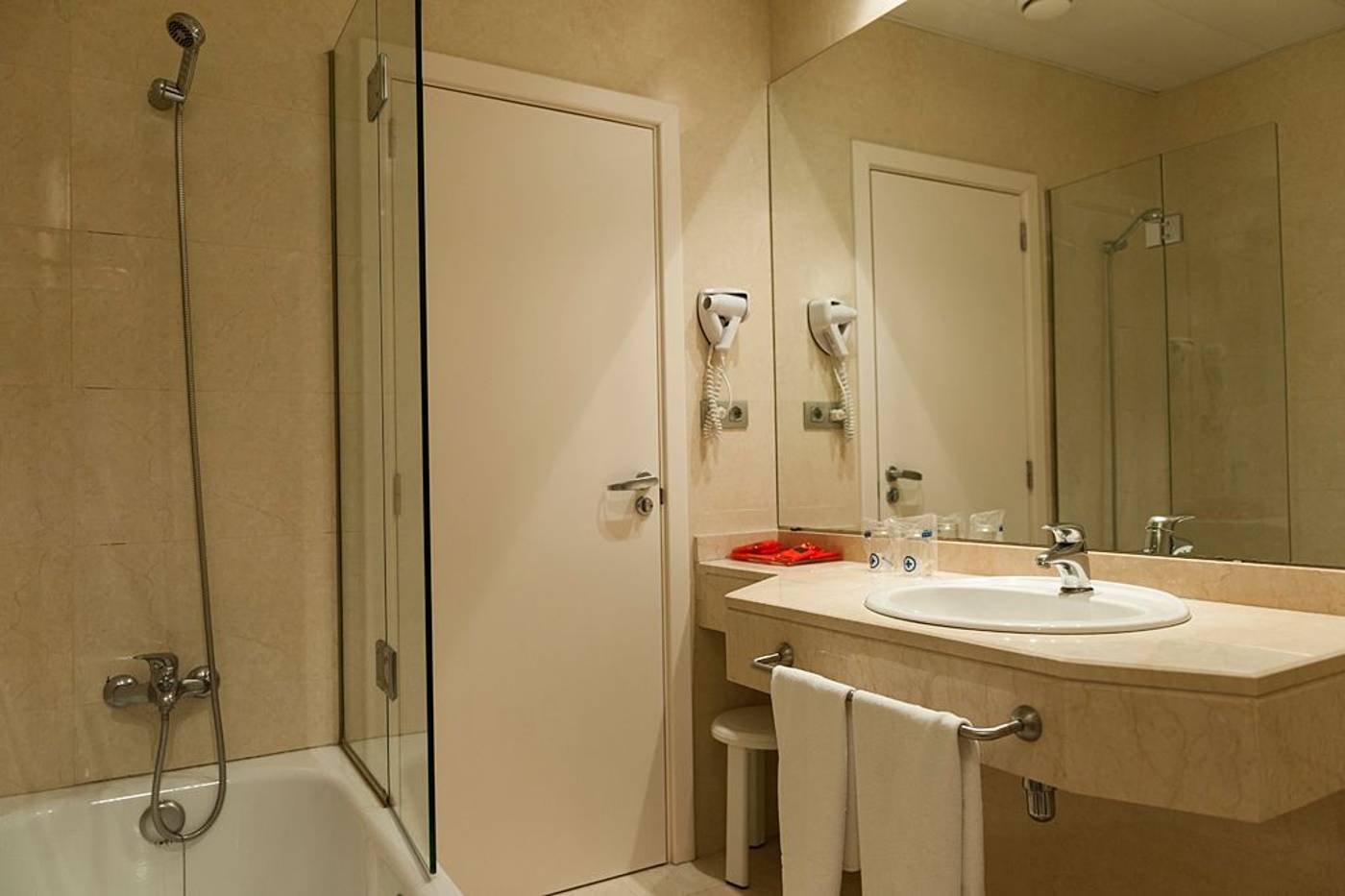 Mediterraneo-Benidorm-Hotel-Room-33