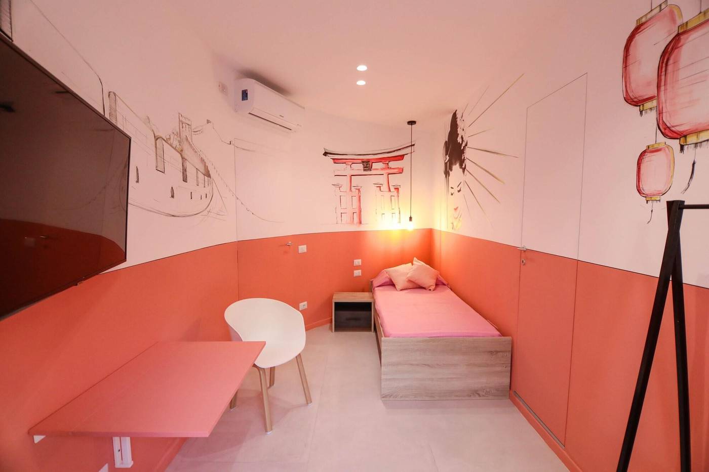 O-Effe--Global-Suites-at-Vatican-Room-36