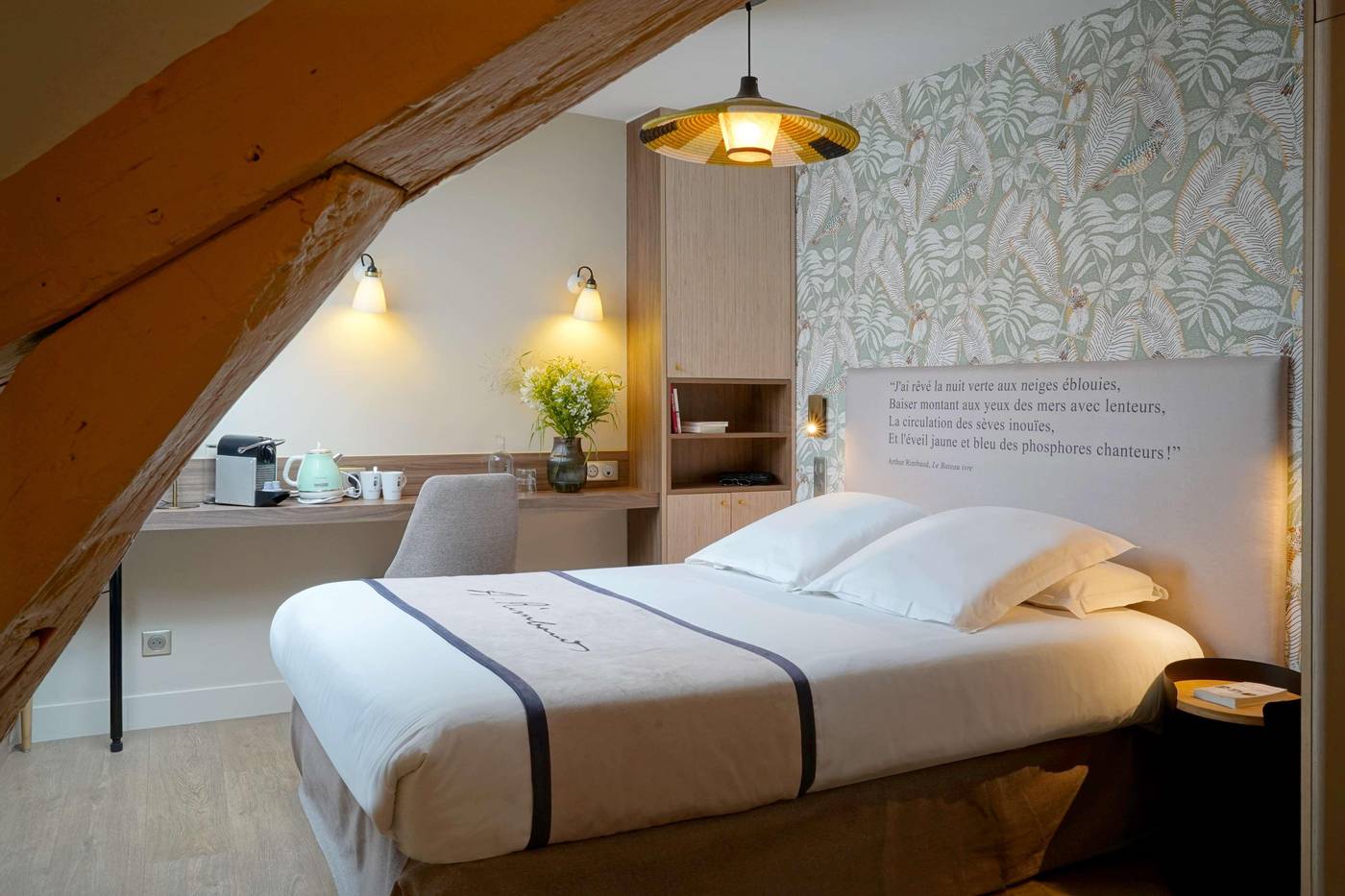 Hotel-Litteraire-Arthur-Rimbaud--BW-Signature-Coll-Room-5