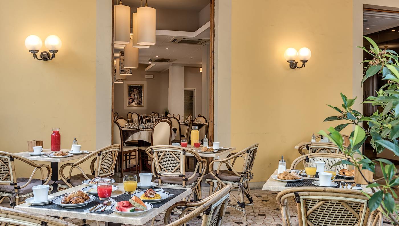 Boston-Restaurant-14