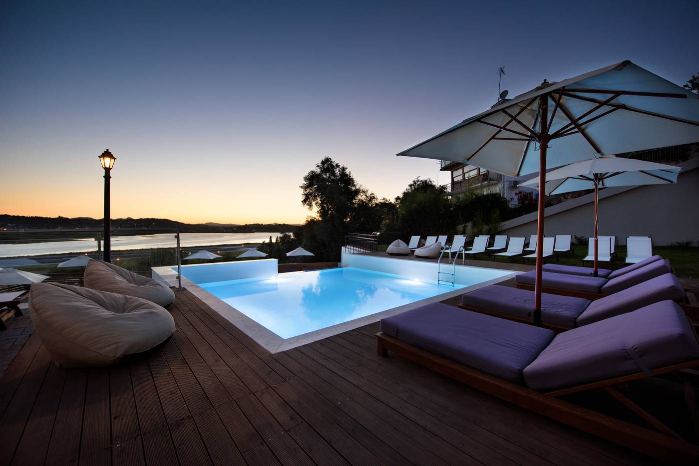 The-Royal-Grand-Hotel-Pool-16