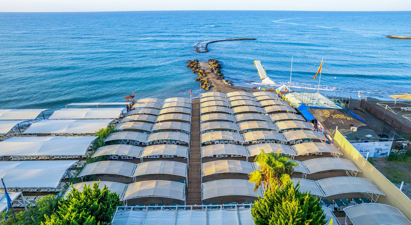 Senza-The-Inn-Resort---Spa-Beach-99