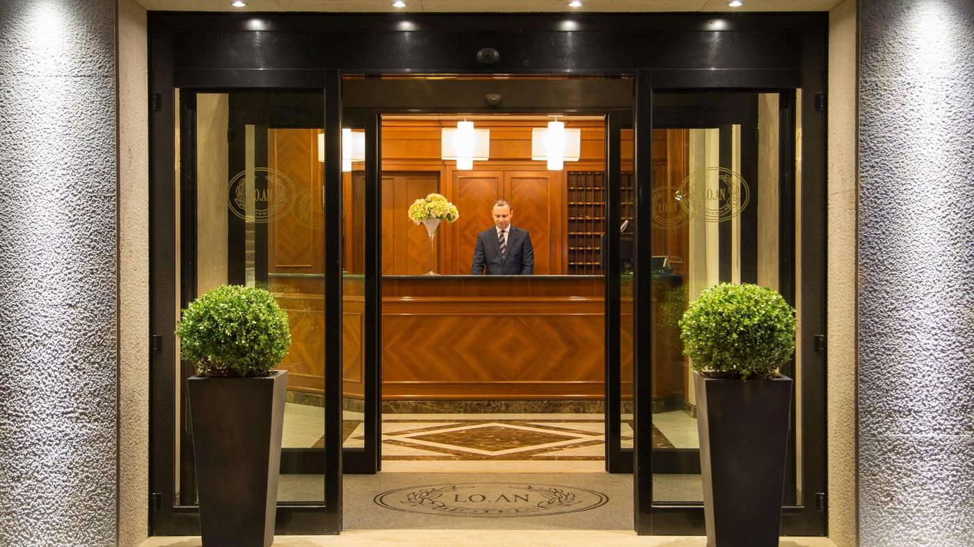 Santa-Costanza-Lobby-9