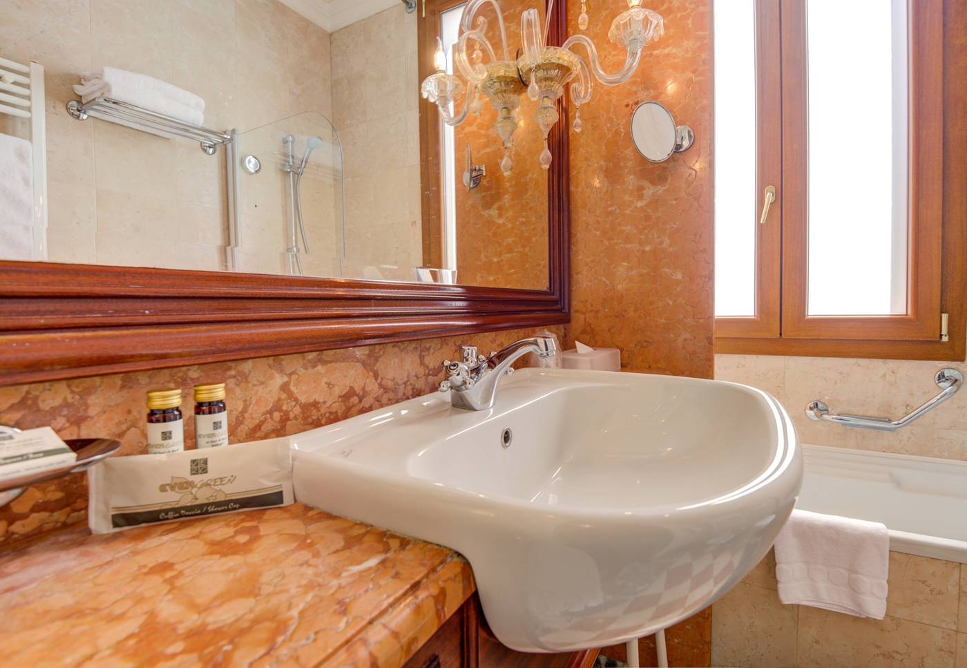 Hotel-Antiche-Figure-Room-56