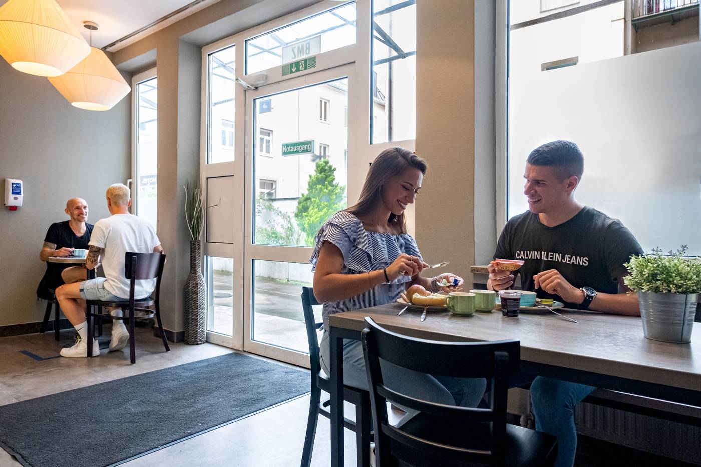 A-O-Munich-Central-Station-Restaurant-14