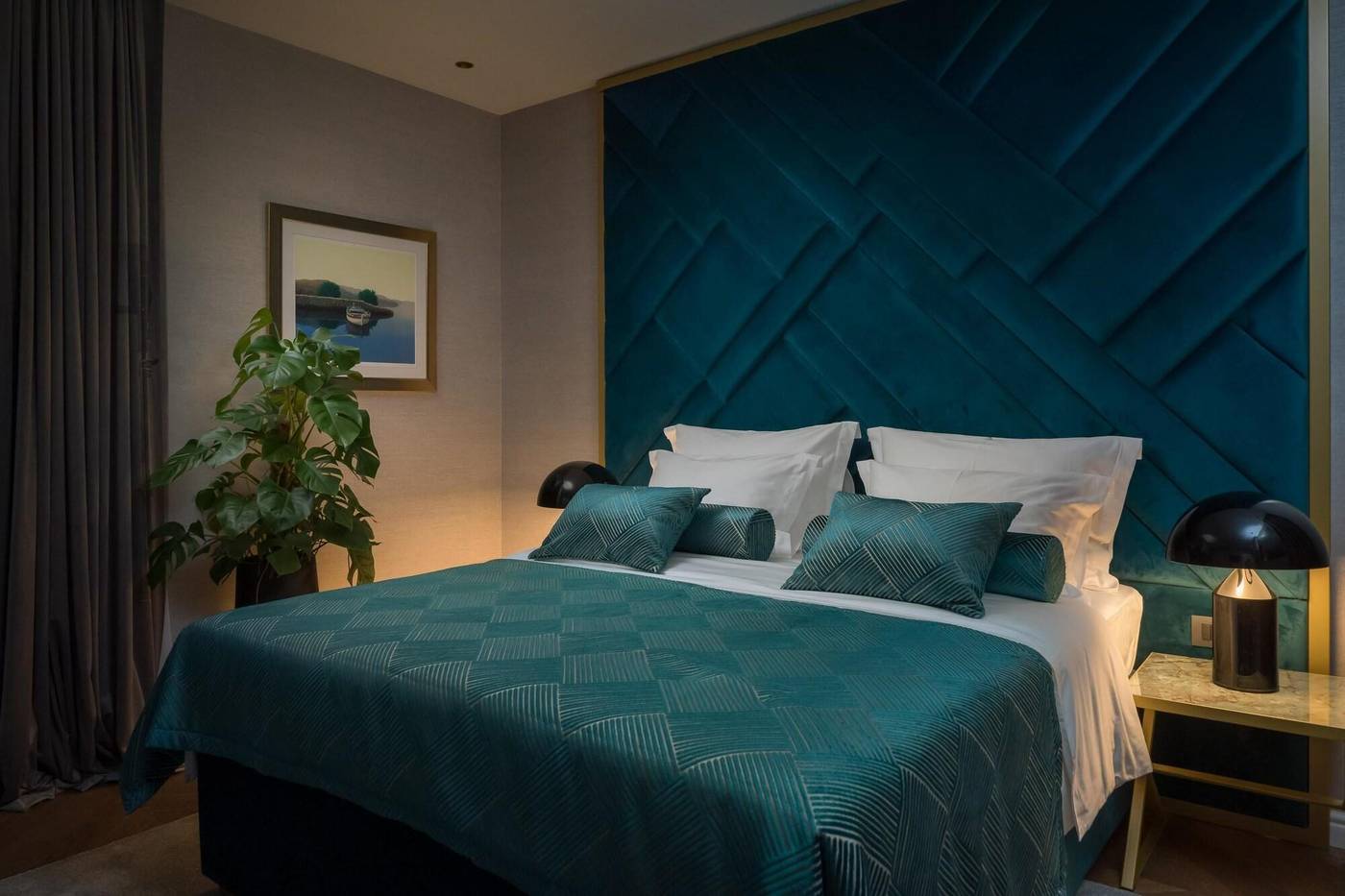 Five-Elements-Luxury-Rooms-Room-4