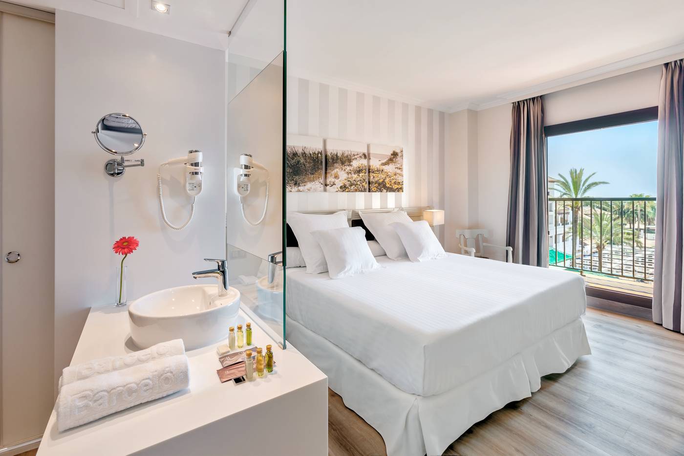 Barcelo-Isla-Canela-Room-37