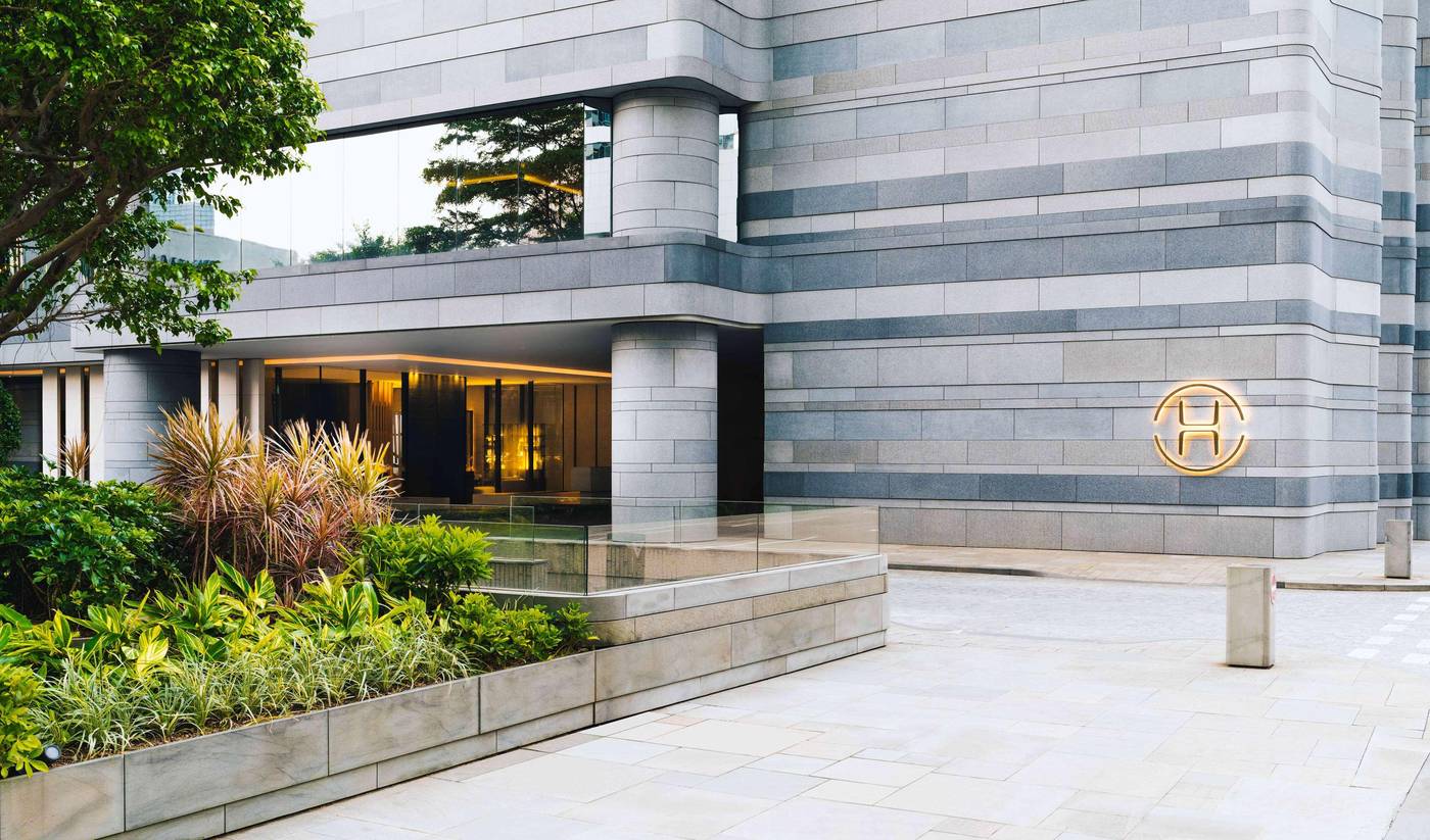 The-Upper-House-Hong-Kong-General-view-1