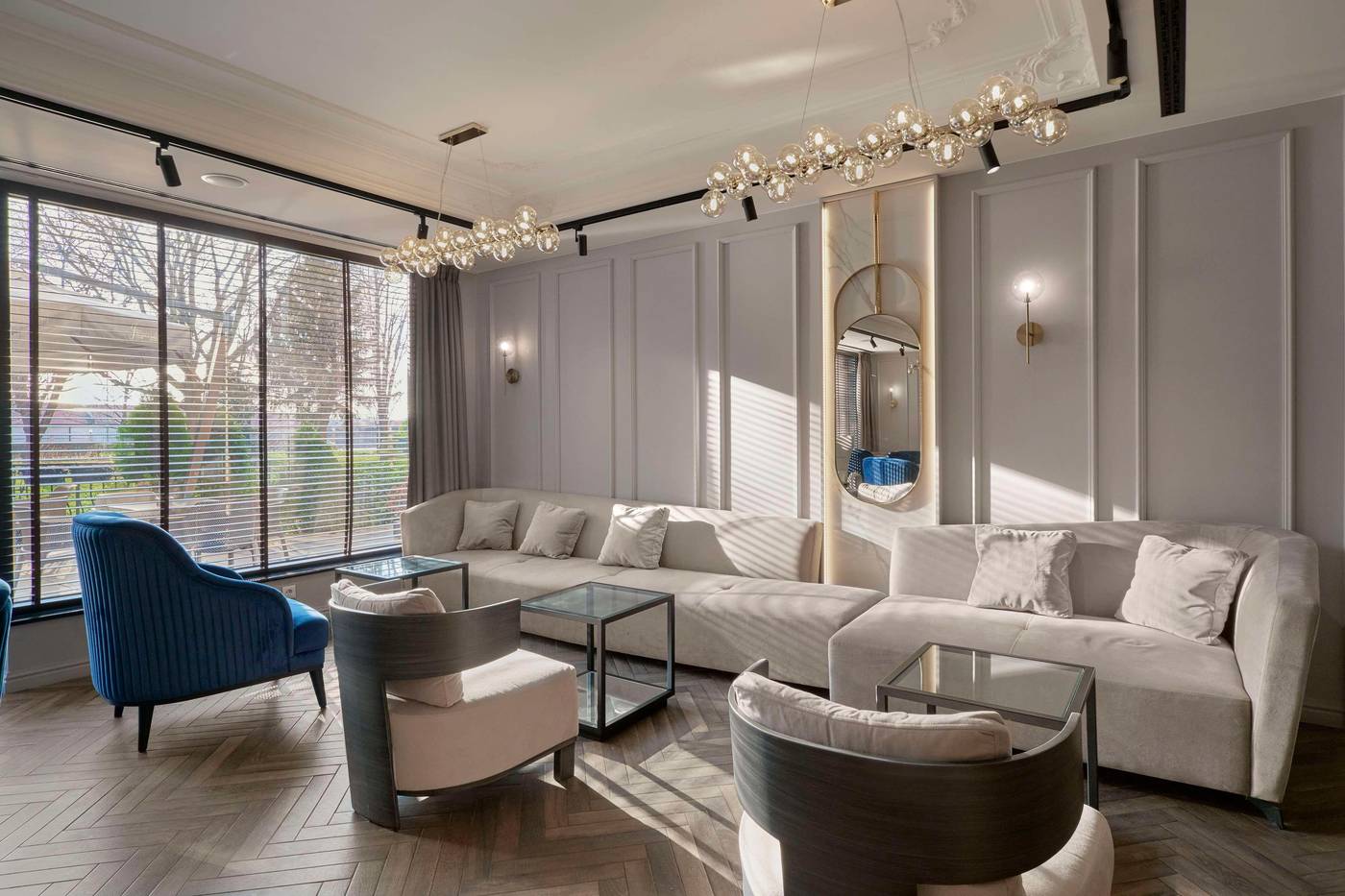 Imperial-Plovdiv-a-member-of-Radisson-Individuals-Lobby-16