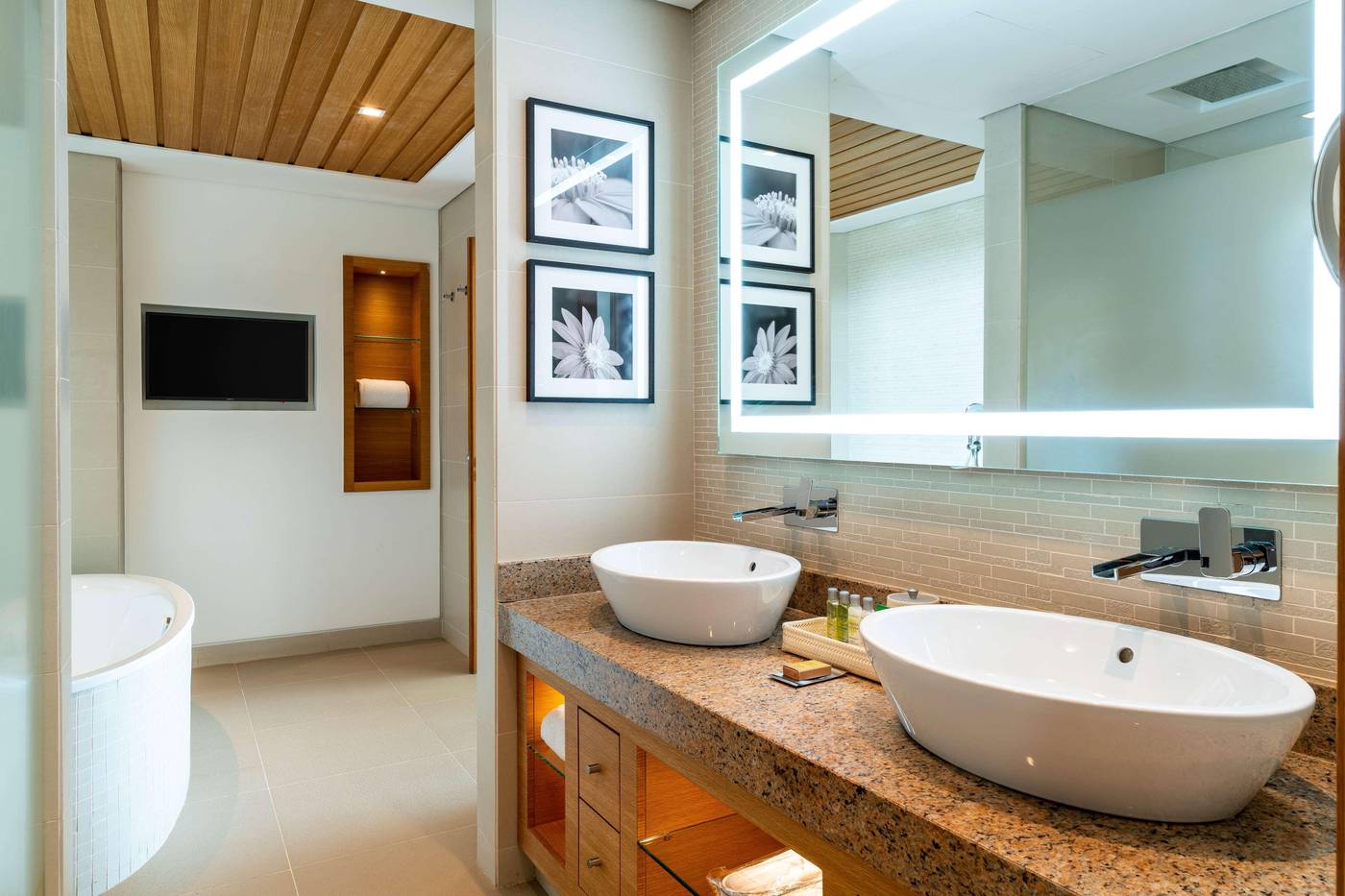 Hilton-Cabo-Verde-Sal-Resort-Room-47