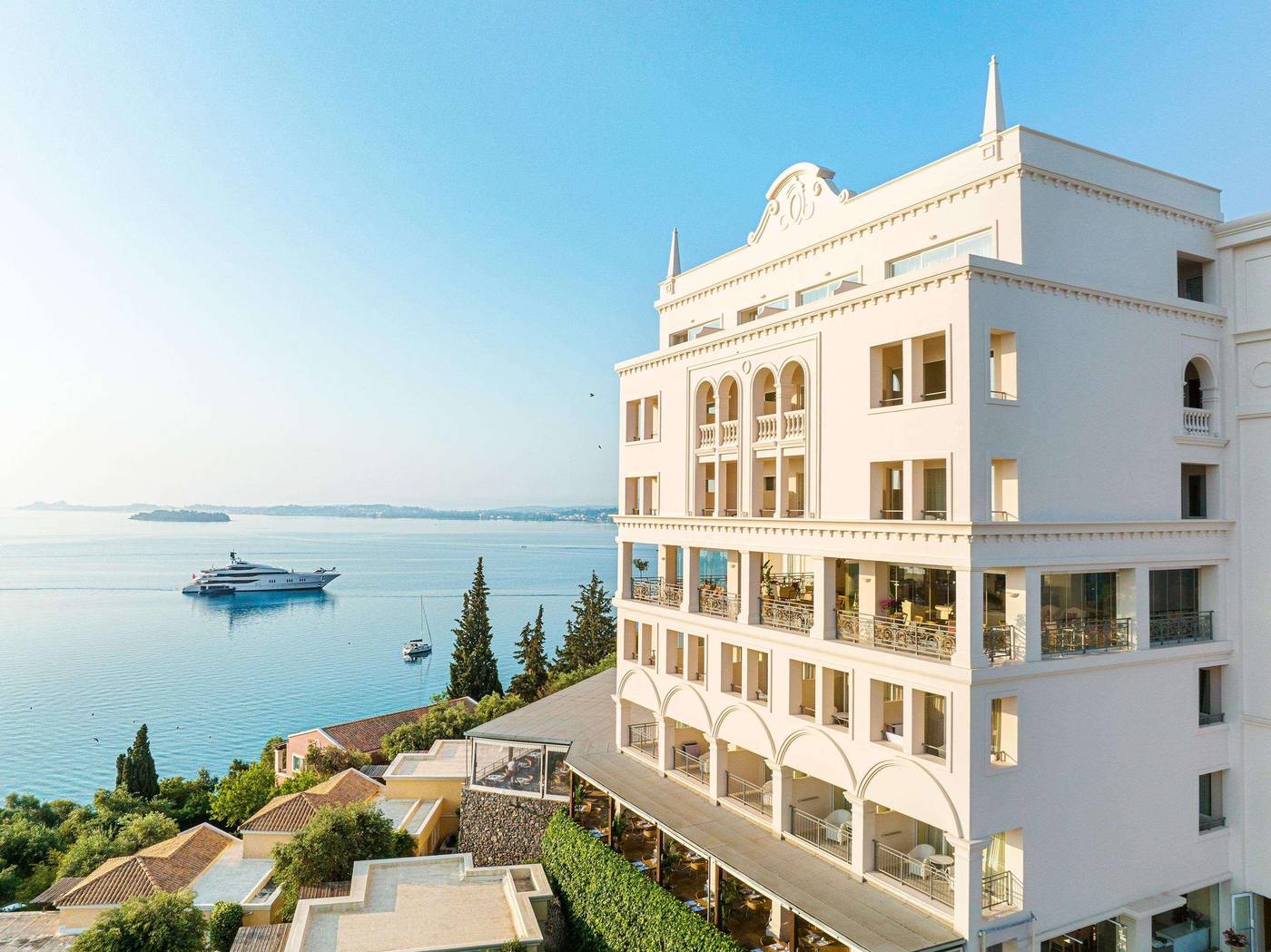 Grecotel-Eva-Palace-at-Kommeno-Peninsula-General-view-9